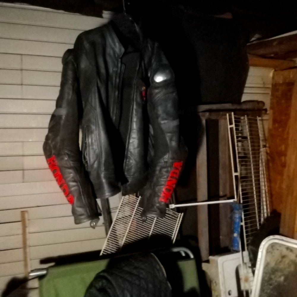 Honda CBR jacket large black n red